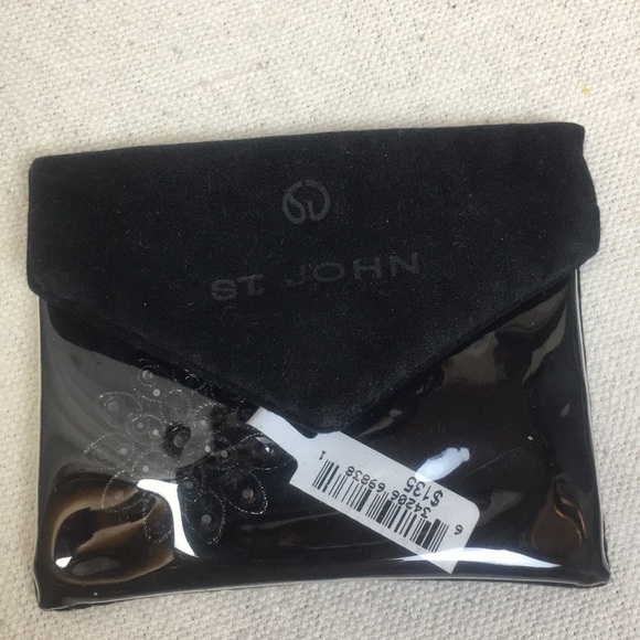 St John Black Flower Brooch Pin with Pouch - Picture 8 of 8